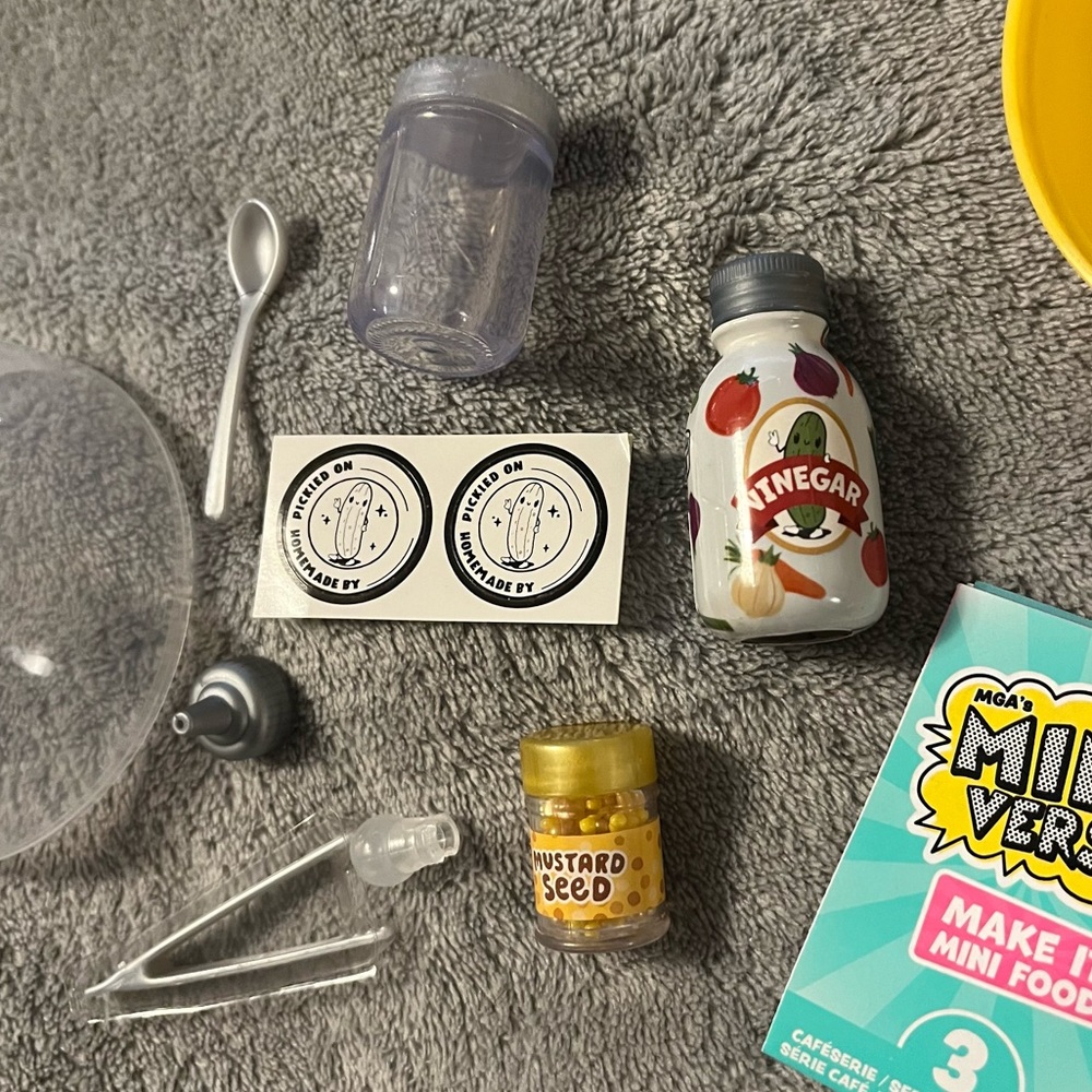 Pickles - MGA’s Miniverse Café Series 3